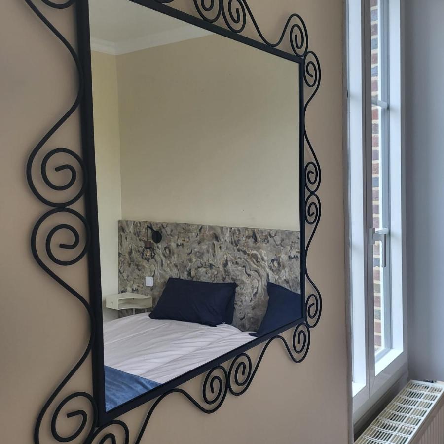 La Demeure D'Othe Bed and Breakfast Sormery Εξωτερικό φωτογραφία