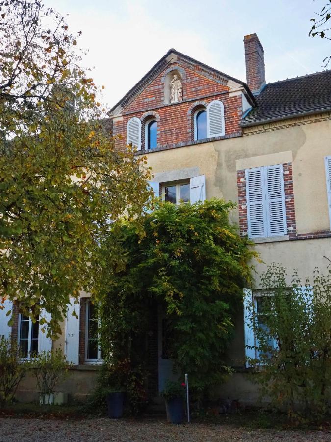 La Demeure D'Othe Bed and Breakfast Sormery Εξωτερικό φωτογραφία